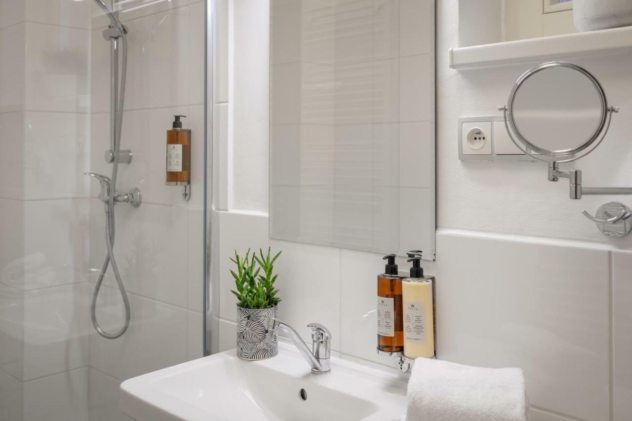 City Leaf Apartments Prague Ngoại thất bức ảnh